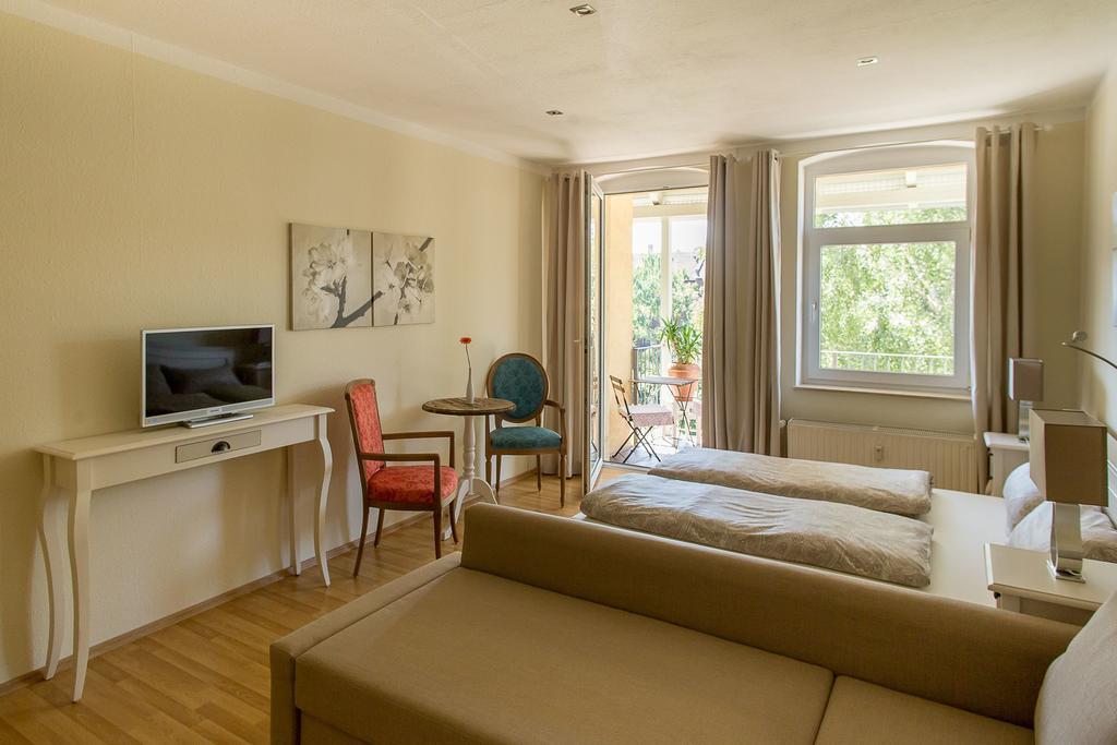 Wohlfuehlen Mit Grossem Balkon Apartment Erfurt Ngoại thất bức ảnh